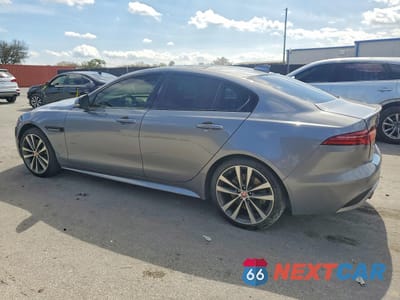 Drugie zdjęcie samochodu z przodu: 2020 JAGUAR XE R-DYNAMIC S VIN:SAJAT4GX0LCP61699 - miniatura