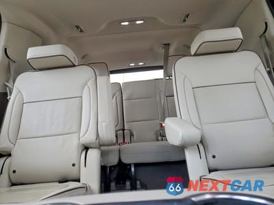 Zdjęcie 10 z 12 samochodu: 2024 GMC YUKON XL DENALI VIN:1GKS2JKL2RR315394 - miniatura