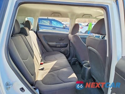 Zdjęcie 11 z 13 samochodu: 2011 KIA SOUL BASE VIN:KNDJT2A16B7267281 - miniatura
