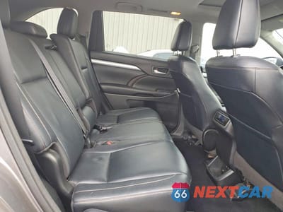 Zdjęcie 10 z 11 samochodu: 2017 TOYOTA HIGHLANDER XLE VIN:5TDJZRFH4HS455230 - miniatura