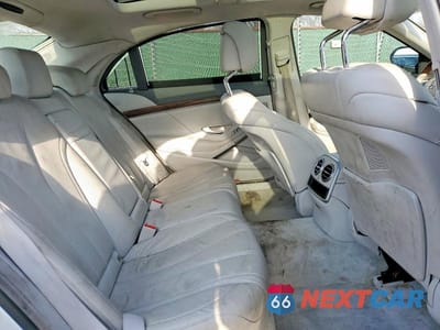 Zdjęcie 10 z 12 samochodu: 2015 MERCEDES-BENZ S 550 4MATIC VIN:WDDUG8FB1FA175614 - miniatura