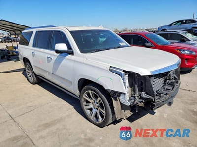 Czwarte zdjęcie samochodu z boku: 2016 CADILLAC ESCALADE ESV PREMIUM VIN:1GYS4JKJ1GR377915 - miniatura