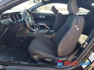 Zdjęcie 7 z 11 samochodu: 2016 FORD MUSTANG VIN:1FA6P8AM4G5271765 - miniatura