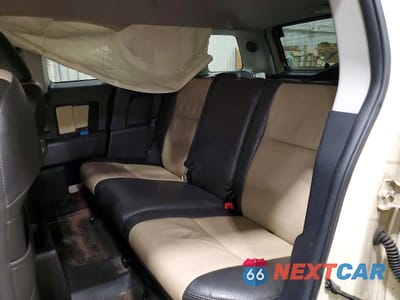 Zdjęcie 11 z 13 samochodu: 2010 TOYOTA FJ CRUISER BASE VIN:JTEBU4BF8AK080140 - miniatura