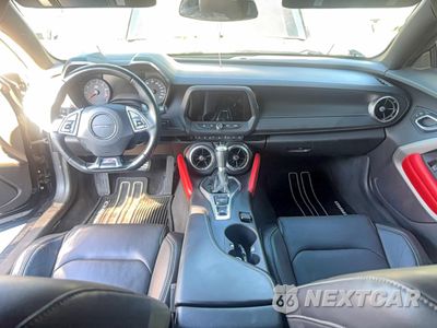 Zdjęcie 9 z 13 samochodu: 2017 CHEVROLET CAMARO SS VIN:1G1FF1R7XH0107592 - miniatura