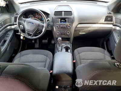 Zdjęcie 8 z 14 samochodu: 2019 FORD EXPLORER XLT VIN:1FM5K7D81KGA49660 - miniatura
