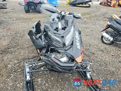 Zdjęcie 9 z 10 samochodu: 2017 SKIDOO RENEGADE X 850 E-TEC VIN:2BPSUWHJ1HV000384 - miniatura