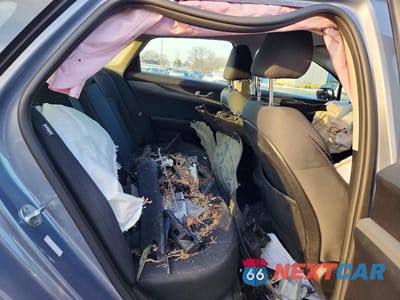 Zdjęcie 10 z 12 samochodu: 2021 KIA K5 LXS VIN:5XXG14J27MG011889 - miniatura