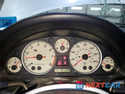 Zdjęcie 9 z 12 samochodu: 2003 MAZDA MX-5 MIATA BASE VIN:JM1NB353X30304462 - miniatura