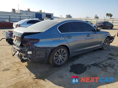 Trzecie zdjęcie samochodu z tyłu: 2019 BMW 530 I VIN:WBAJA5C58KG900447 - miniatura