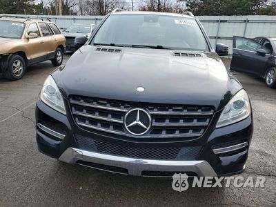 Piąte zdjęcie samochodu w środku: 2014 MERCEDES-BENZ ML 350 4MATIC VIN:4JGDA5HB5EA290959 - miniatura