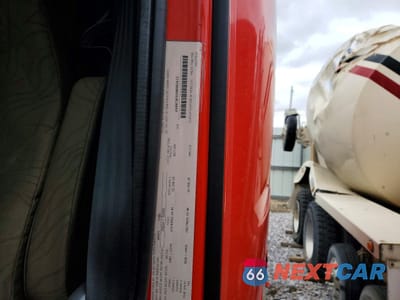 Zdjęcie 10 z 10 samochodu: 2017 VOLVO VNL SEMI TRUCK VIN:4V4NC9EH5HN980411 - miniatura