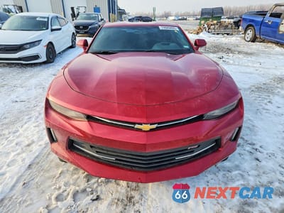 Piąte zdjęcie samochodu w środku: 2017 CHEVROLET CAMARO LT VIN:1G1FB1RS8H0119157 - miniatura