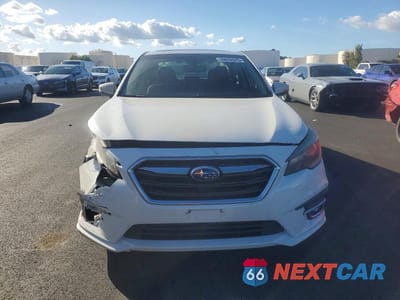 Piąte zdjęcie samochodu w środku: 2018 SUBARU LEGACY 3.6R LIMITED VIN:4S3BNEN63J3020201 - miniatura