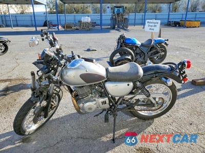 Trzecie zdjęcie samochodu z tyłu: 2015 SUZUKI TU250 X VIN:JS1NJ4CA1F2100257 - miniatura