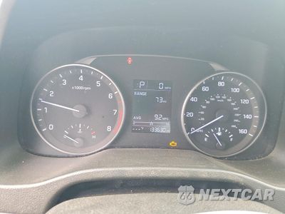 Zdjęcie 9 z 12 samochodu: 2017 HYUNDAI ELANTRA SE VIN:5NPD74LF2HH128226 - miniatura