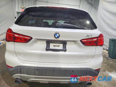 Zdjęcie 6 z 12 samochodu: 2016 BMW X1 XDRIVE28I VIN:WBXHT3C31G5E48753 - miniatura