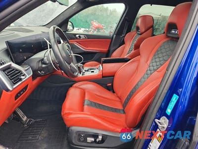 Zdjęcie 7 z 12 samochodu: 2024 BMW X5 M COMPETITION VIN:5YM13ET01R9V69704 - miniatura