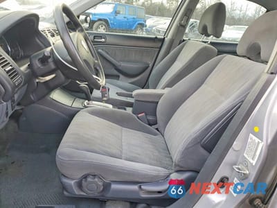 Zdjęcie 7 z 12 samochodu: 2005 HONDA CIVIC LX VIN:2HGES16655H600003 - miniatura