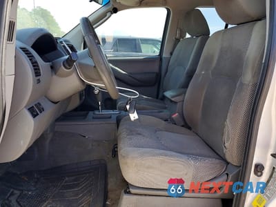 Zdjęcie 7 z 12 samochodu: 2010 NISSAN FRONTIER SE V6 VIN:1N6AD0ER1AC435249 - miniatura