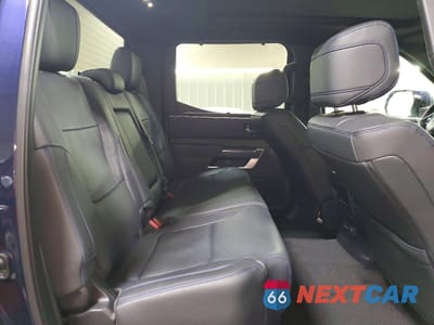 Zdjęcie 10 z 13 samochodu: 2025 TOYOTA TUNDRA CREWMAX PLATINUM VIN:5TFNA5DB0SX317850 - miniatura