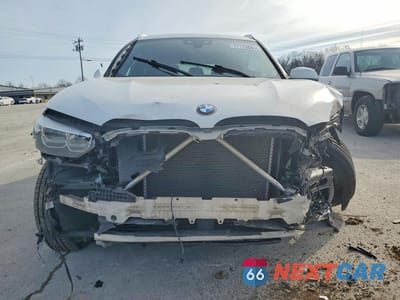 Piąte zdjęcie samochodu w środku: 2019 BMW X3 SDRIVE30I VIN:5UXTR7C50KLF26974 - miniatura