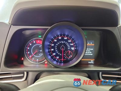 Zdjęcie 9 z 12 samochodu: 2023 HYUNDAI ELANTRA SEL VIN:KMHLM4AG8PU431527 - miniatura