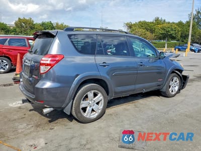 Trzecie zdjęcie samochodu z tyłu: 2009 TOYOTA RAV4 SPORT VIN:JTMBK32V595074396 - miniatura