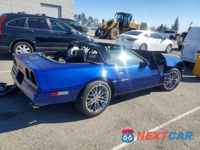 Trzecie zdjęcie samochodu z tyłu: 1986 CHEVROLET CORVETTE VIN:1G1YY0786G5105414 - miniatura