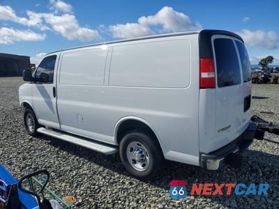 Drugie zdjęcie samochodu z przodu: 2021 CHEVROLET EXPRESS G2500 VIN:1GCWGAF7XM1242360 - miniatura