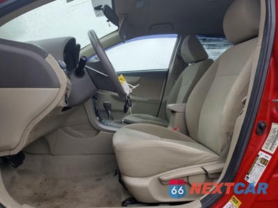 Zdjęcie 7 z 12 samochodu: 2010 TOYOTA COROLLA LE VIN:1NXBU4EE0AZ181518 - miniatura