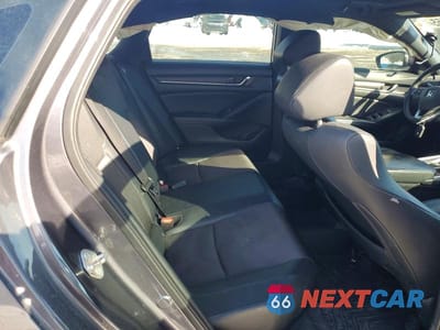 Zdjęcie 10 z 12 samochodu: 2018 HONDA ACCORD SPORT VIN:1HGCV2F38JA006962 - miniatura