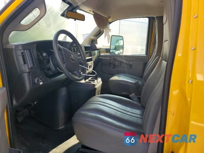 Zdjęcie 13 z 24 samochodu: 2021 GMC SAVANA CUT - BOX TRUCK VIN:7GZ37TC77MN004822 - miniatura