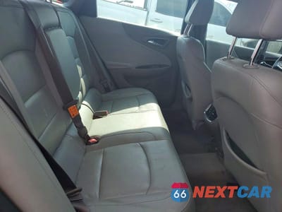 Zdjęcie 10 z 12 samochodu: 2017 CHEVROLET MALIBU LT VIN:1G1ZE5ST7HF238247 - miniatura