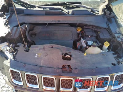 Zdjęcie 12 z 13 samochodu: 2018 JEEP COMPASS LIMITED VIN:3C4NJCCB2JT358559 - miniatura