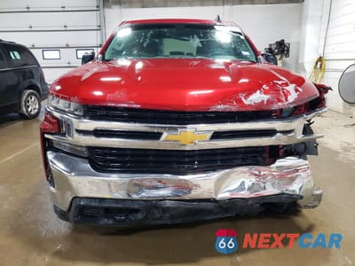 Piąte zdjęcie samochodu w środku: 2019 CHEVROLET SILVERADO K1500 LT VIN:1GCUYDED9KZ128183 - miniatura