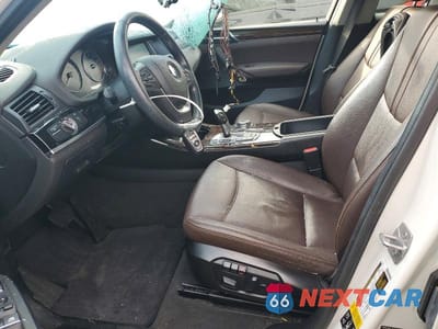 Zdjęcie 7 z 13 samochodu: 2016 BMW X3 XDRIVE28I VIN:5UXWX9C5XG0D88383 - miniatura