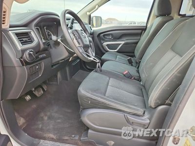 Zdjęcie 7 z 12 samochodu: 2017 NISSAN TITAN S VIN:1N6AA1R83HN549316 - miniatura