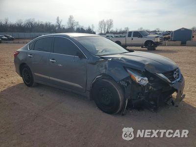 Czwarte zdjęcie samochodu z boku: 2017 NISSAN ALTIMA 2.5 VIN:1N4AL3AP4HN347604 - miniatura
