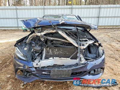 Piąte zdjęcie samochodu w środku: 2017 MERCEDES-BENZ C 300 4MATIC VIN:55SWF4KB7HU219869 - miniatura