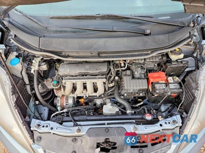 Zdjęcie 12 z 13 samochodu: 2011 HONDA FIT SPORT VIN:JHMGE8H58BC003761 - miniatura