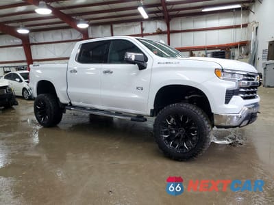 Czwarte zdjęcie samochodu z boku: 2025 CHEVROLET SILVERADO K1500 LTZ VIN:3GCUKGE87SG283546 - miniatura