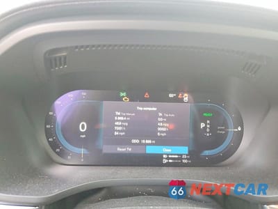 Zdjęcie 9 z 12 samochodu: 2024 VOLVO XC60 ULTIMATE VIN:YV4H60DM0R1931133 - miniatura