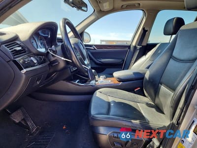 Zdjęcie 7 z 12 samochodu: 2017 BMW X3 SDRIVE28I VIN:5UXWZ7C38H0X38914 - miniatura