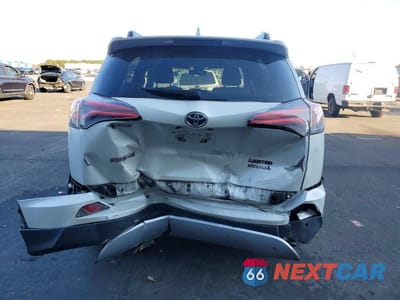 Zdjęcie 6 z 13 samochodu: 2016 TOYOTA RAV4 HYBRID LIMITED VIN:JTMDJREV6GD041081 - miniatura