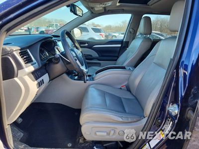 Zdjęcie 7 z 15 samochodu: 2015 TOYOTA HIGHLANDER XLE VIN:5TDJKRFH3FS142929 - miniatura
