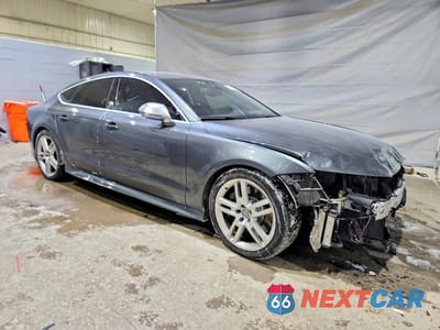 Czwarte zdjęcie samochodu z boku: 2016 AUDI RS7 VIN:WUAW2AFC2GN902726 - miniatura