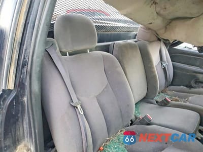 Zdjęcie 10 z 12 samochodu: 2006 GMC SIERRA K2500 HEAVY DUTY VIN:1GDHK24U06E283366 - miniatura