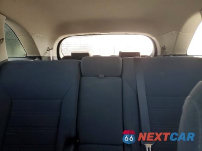 Zdjęcie 10 z 12 samochodu: 2018 KIA SORENTO LX VIN:5XYPG4A35JG357308 - miniatura