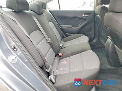 Zdjęcie 10 z 13 samochodu: 2017 KIA FORTE S VIN:3KPFL4A76HE130758 - miniatura